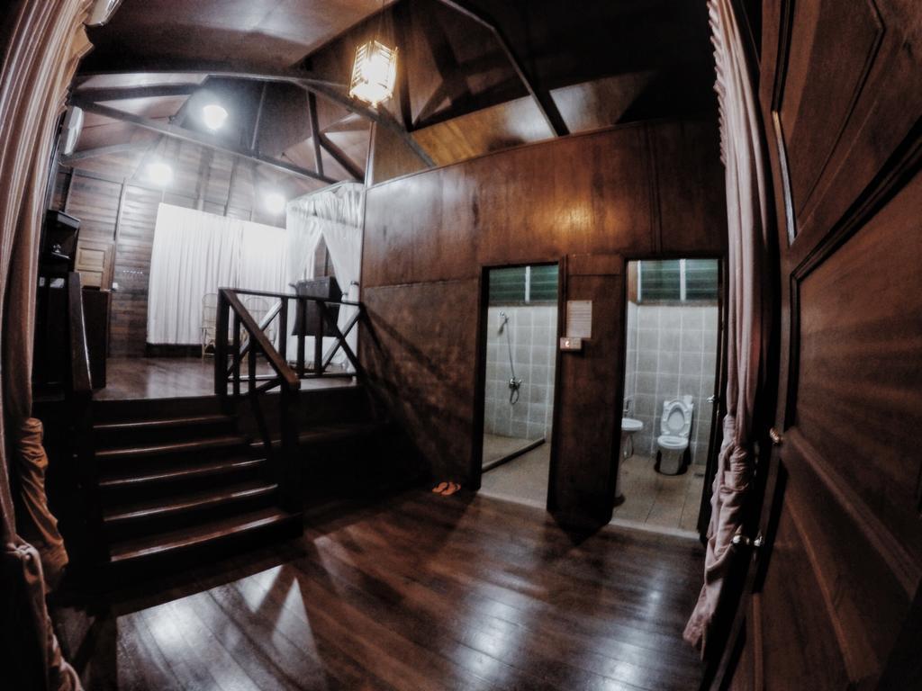Bilit Rainforest Lodge Sandakan Exterior photo