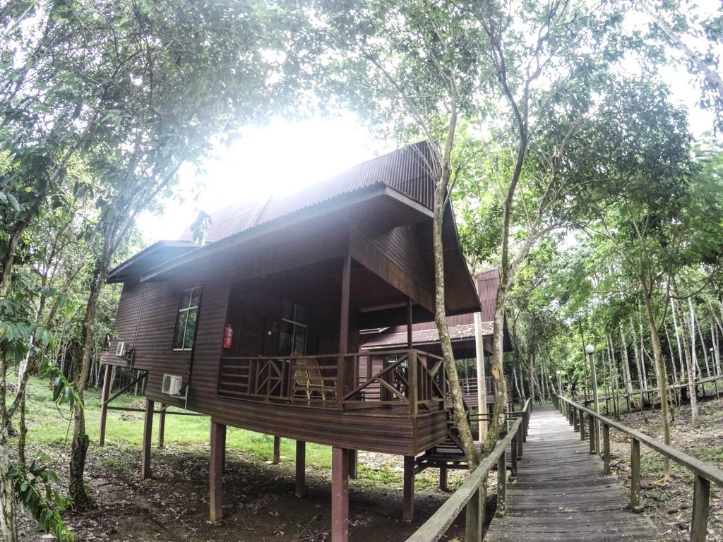 Bilit Rainforest Lodge Sandakan Exterior photo